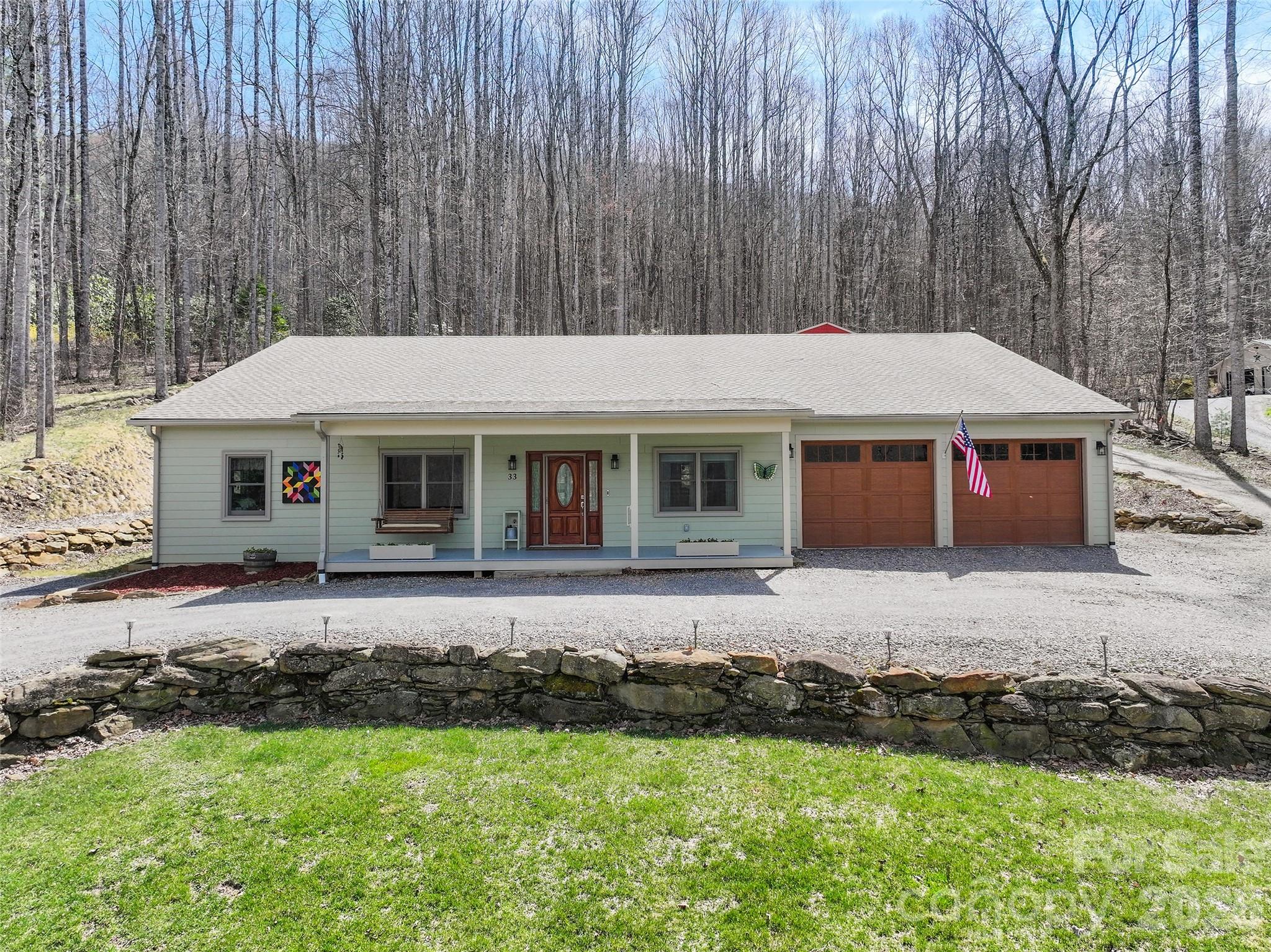 33 Freedom Drive Waynesville NC 28786