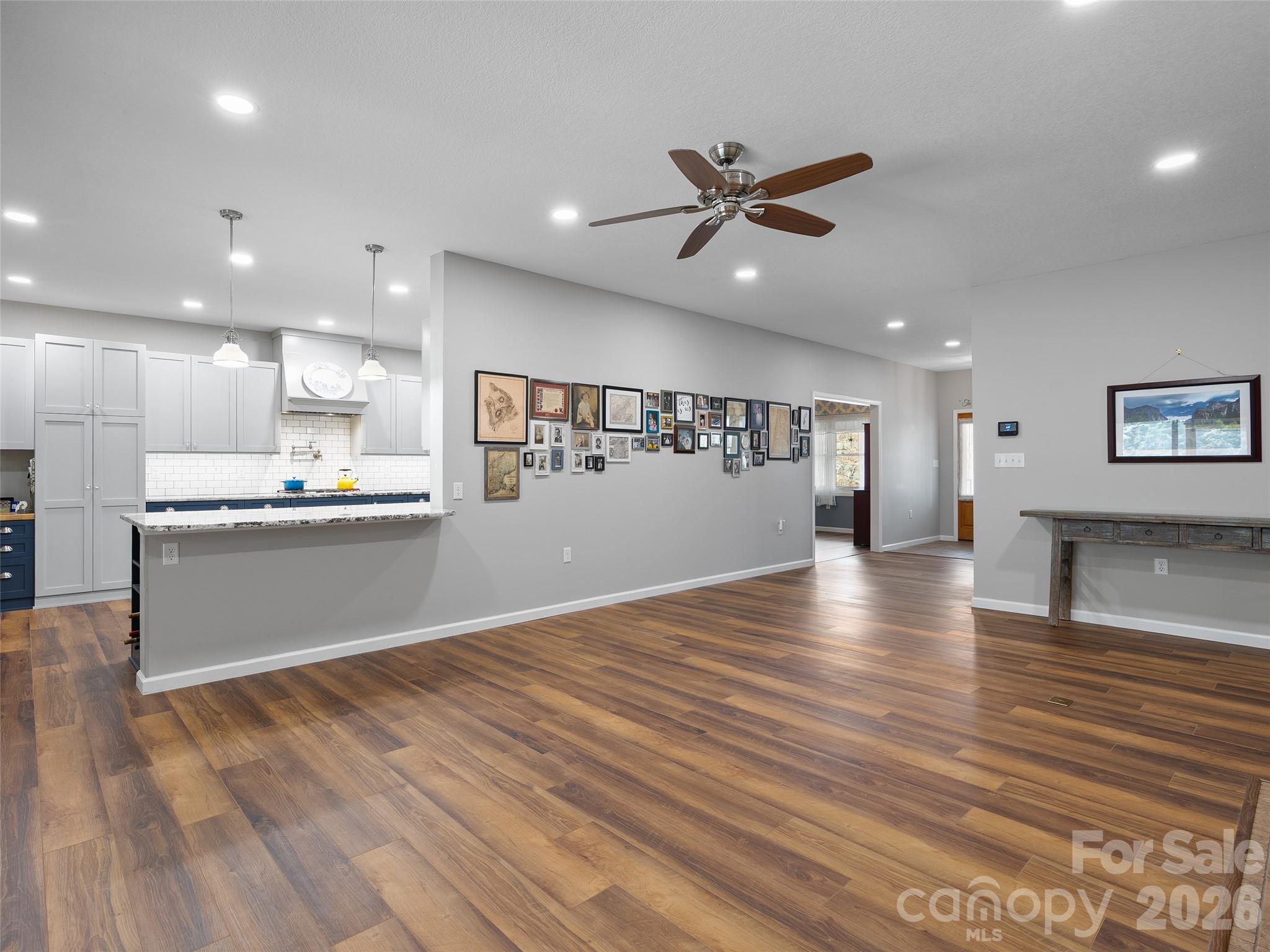 33 Freedom Drive Waynesville NC 28786