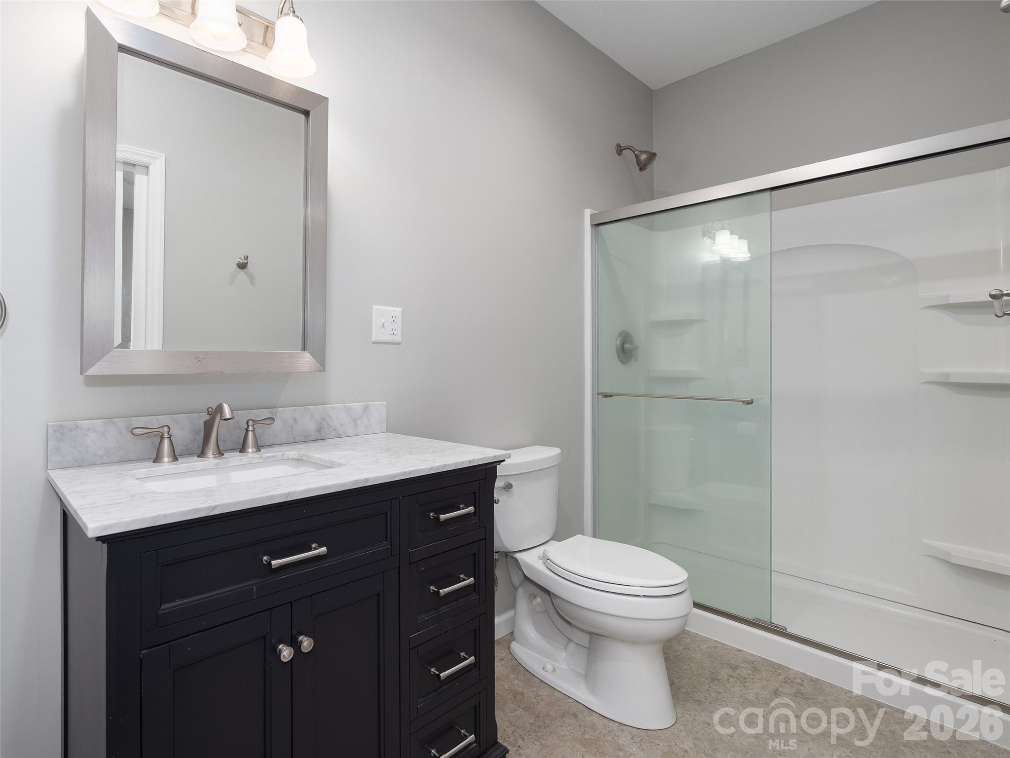33 Freedom Drive Waynesville NC 28786