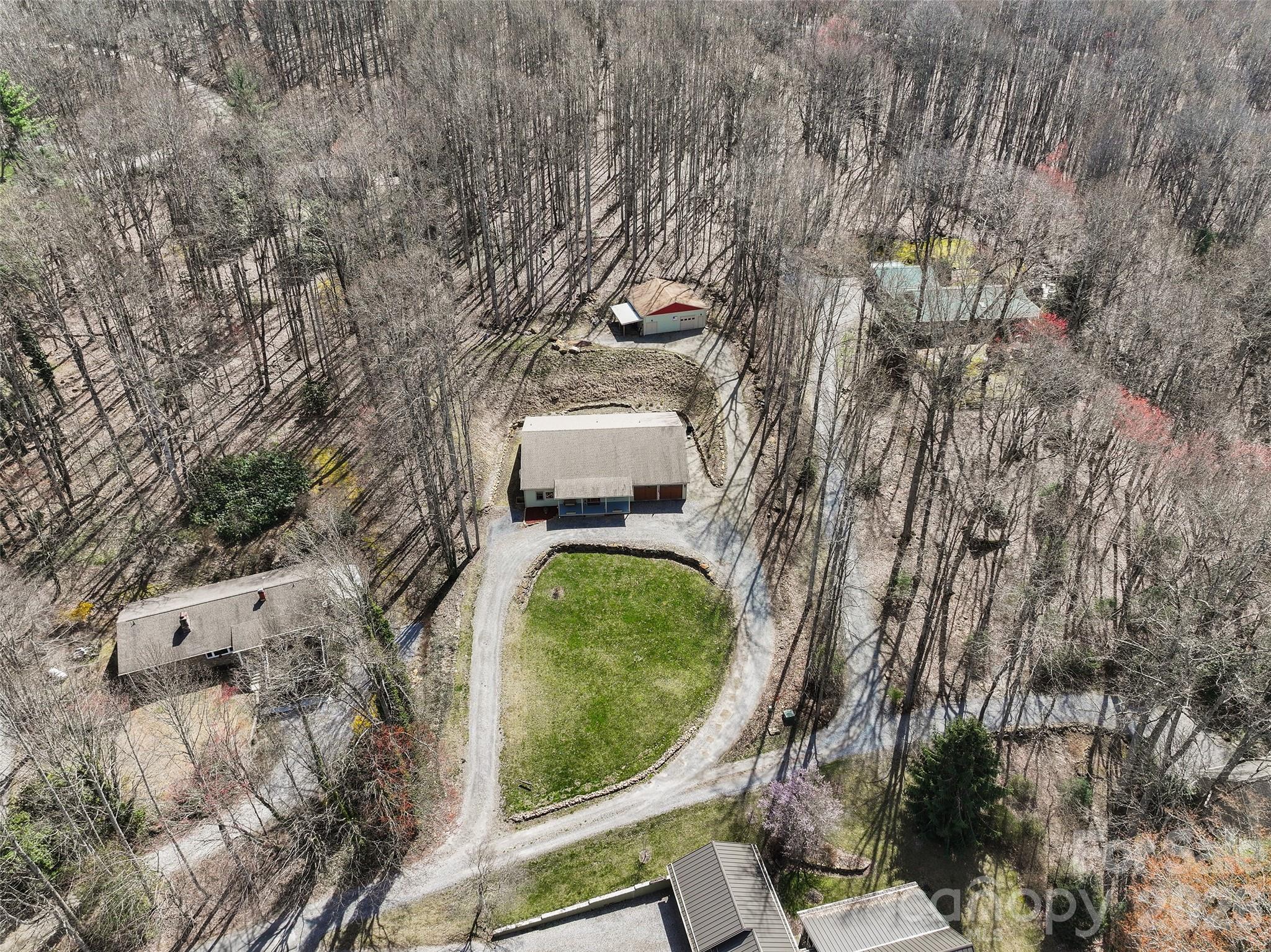 33 Freedom Drive Waynesville NC 28786