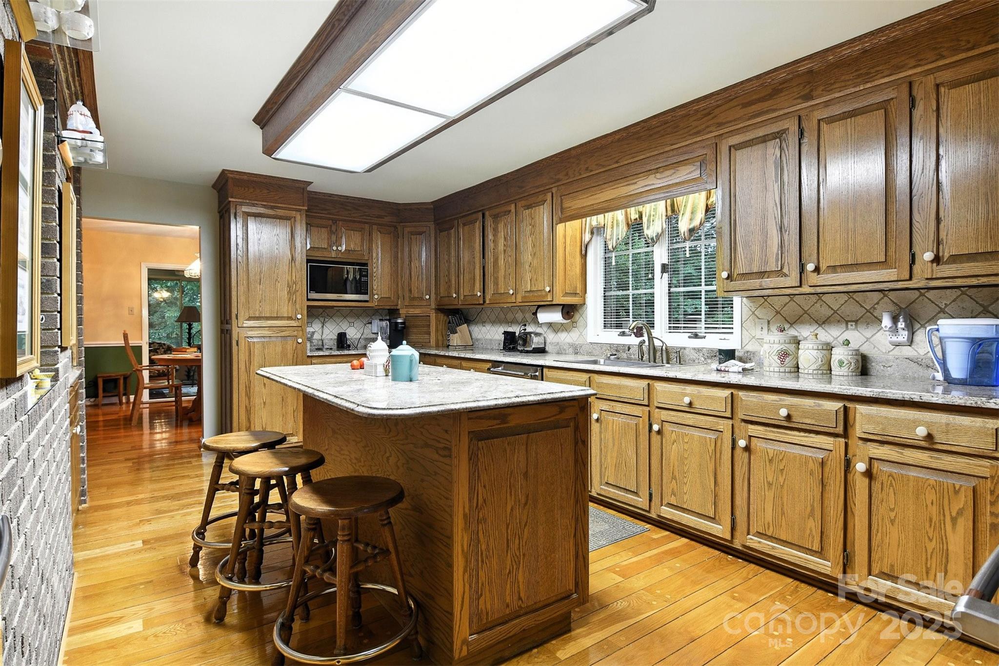 530 5th Street NW Hickory NC 28601