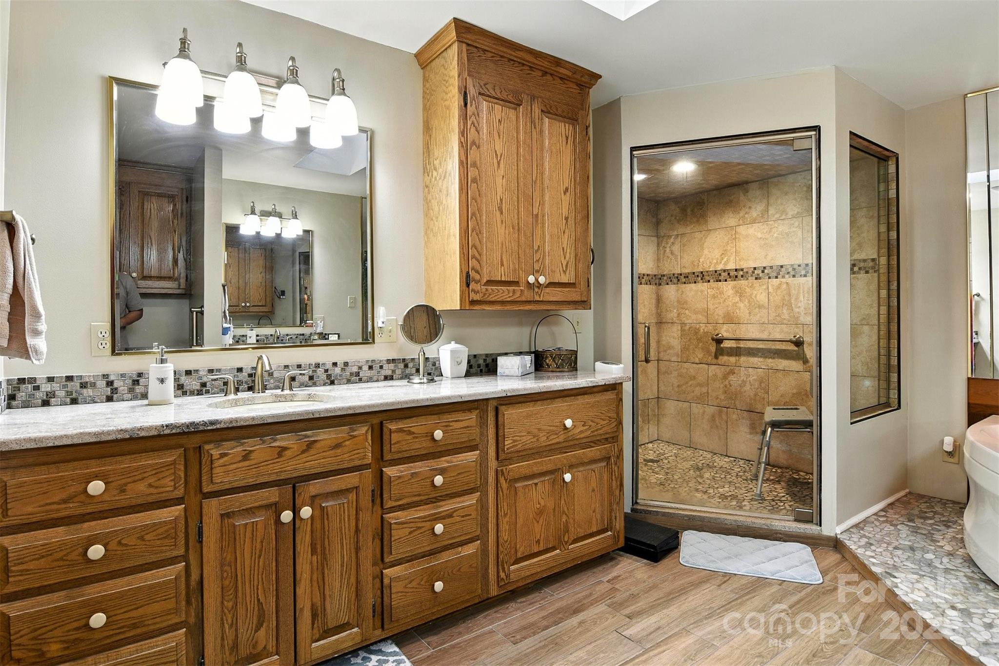 530 5th Street NW Hickory NC 28601