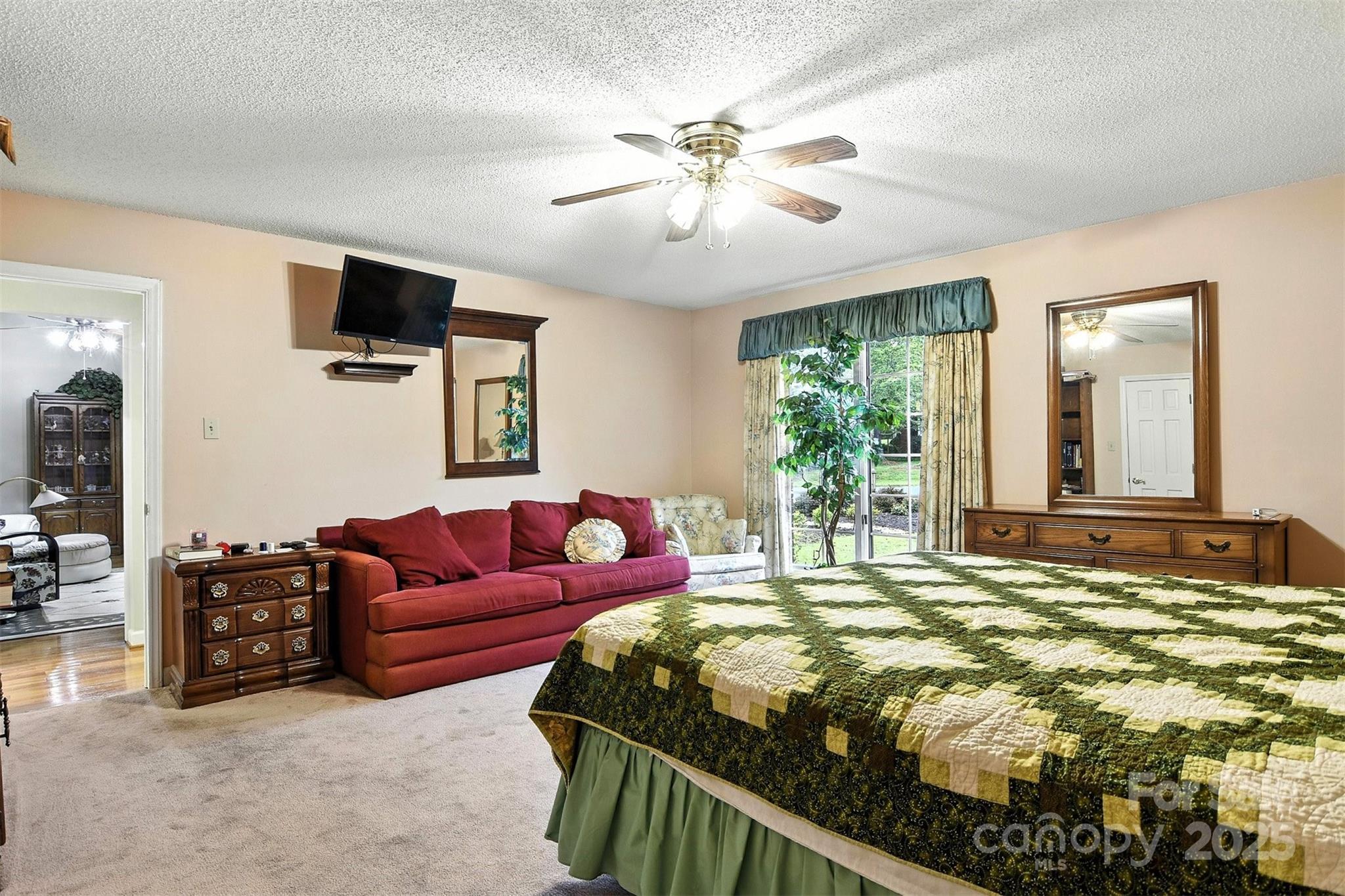 530 5th Street NW Hickory NC 28601