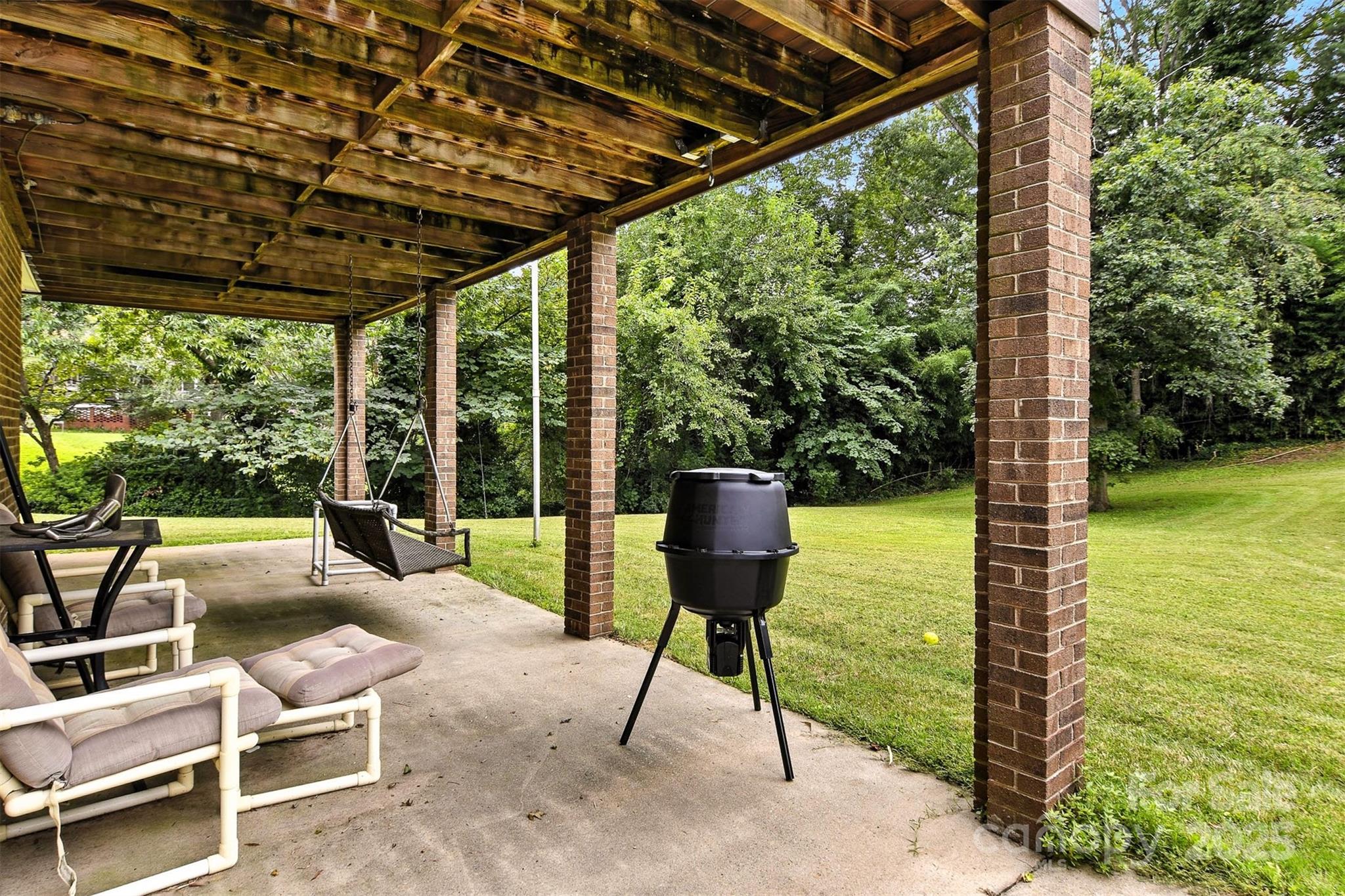 530 5th Street NW Hickory NC 28601