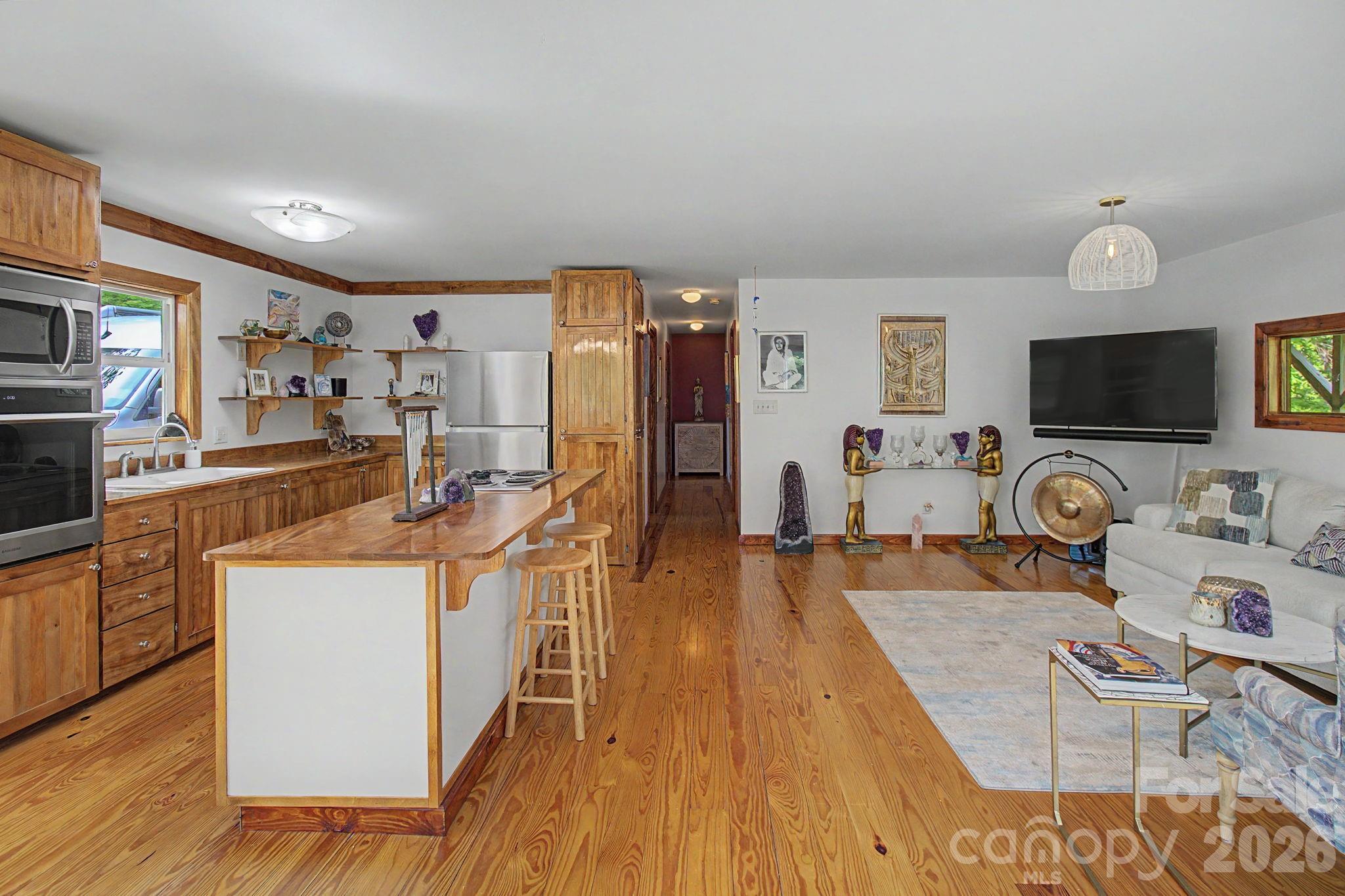 288 Rebel Drive Hot Springs NC 28743