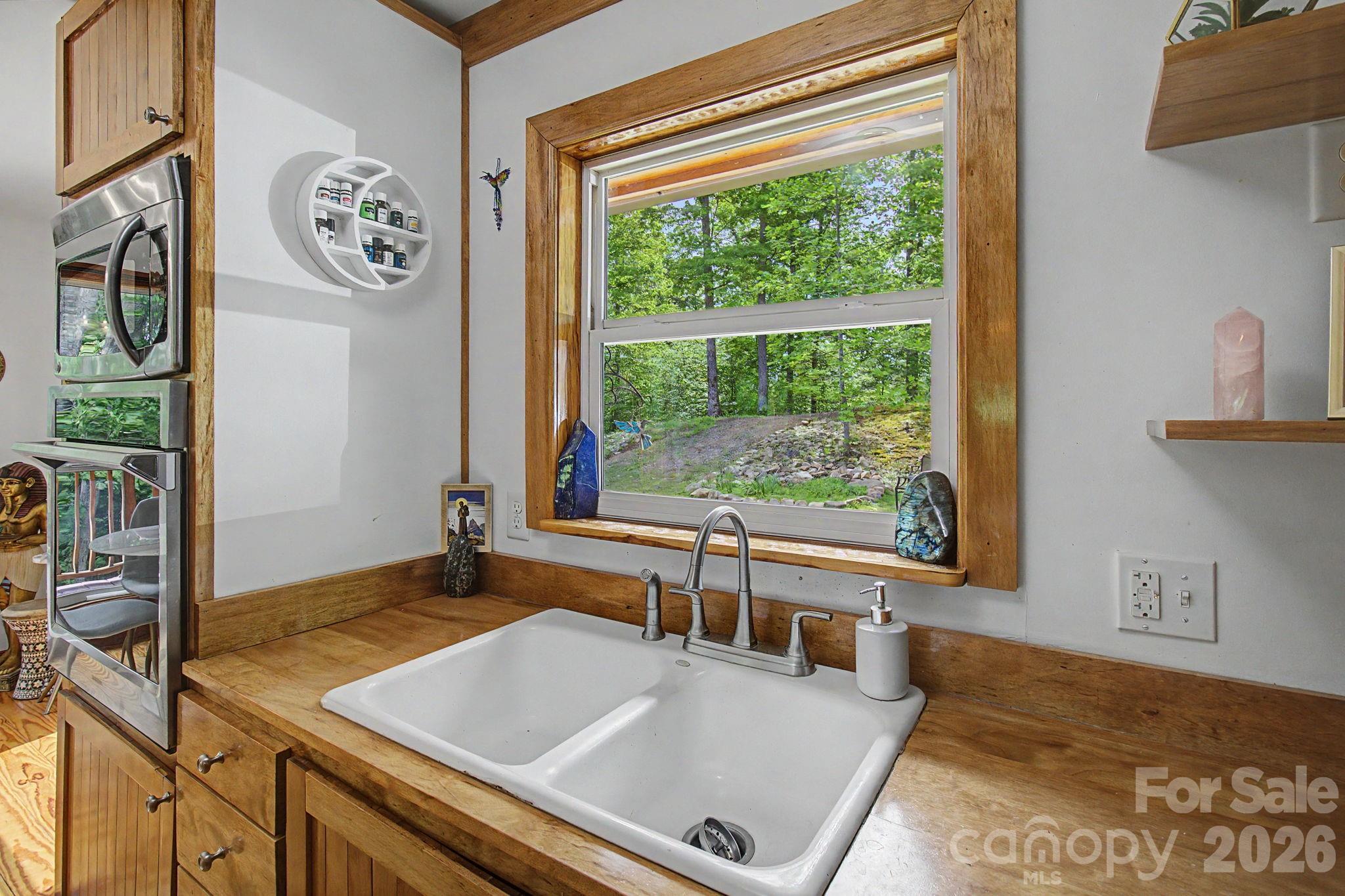288 Rebel Drive Hot Springs NC 28743
