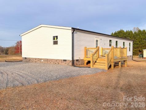 4277 Chinquapin Circle Lenoir NC 28645