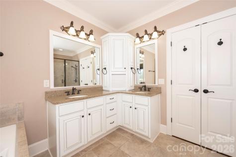 177 Reserve Drive Mocksville NC 27028