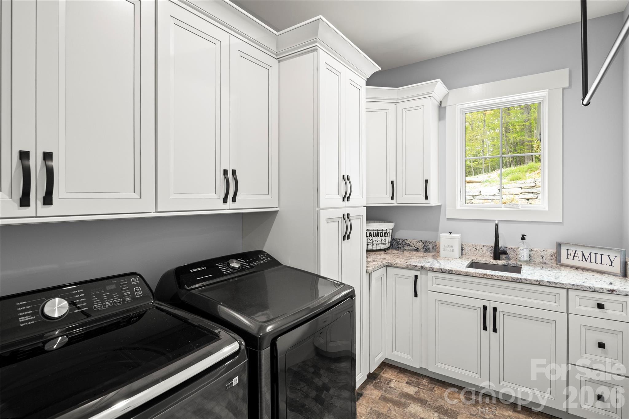 231 Tower Circle Hendersonville NC 28739