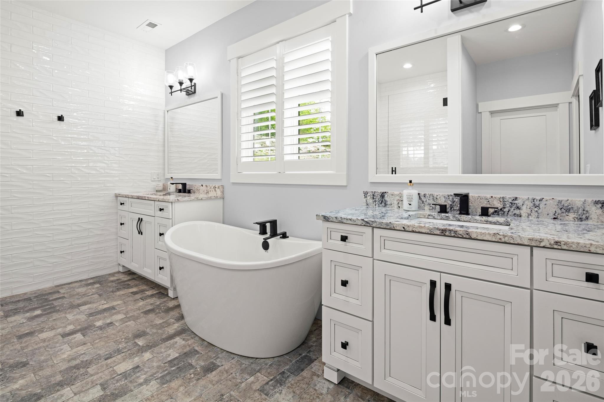 231 Tower Circle Hendersonville NC 28739
