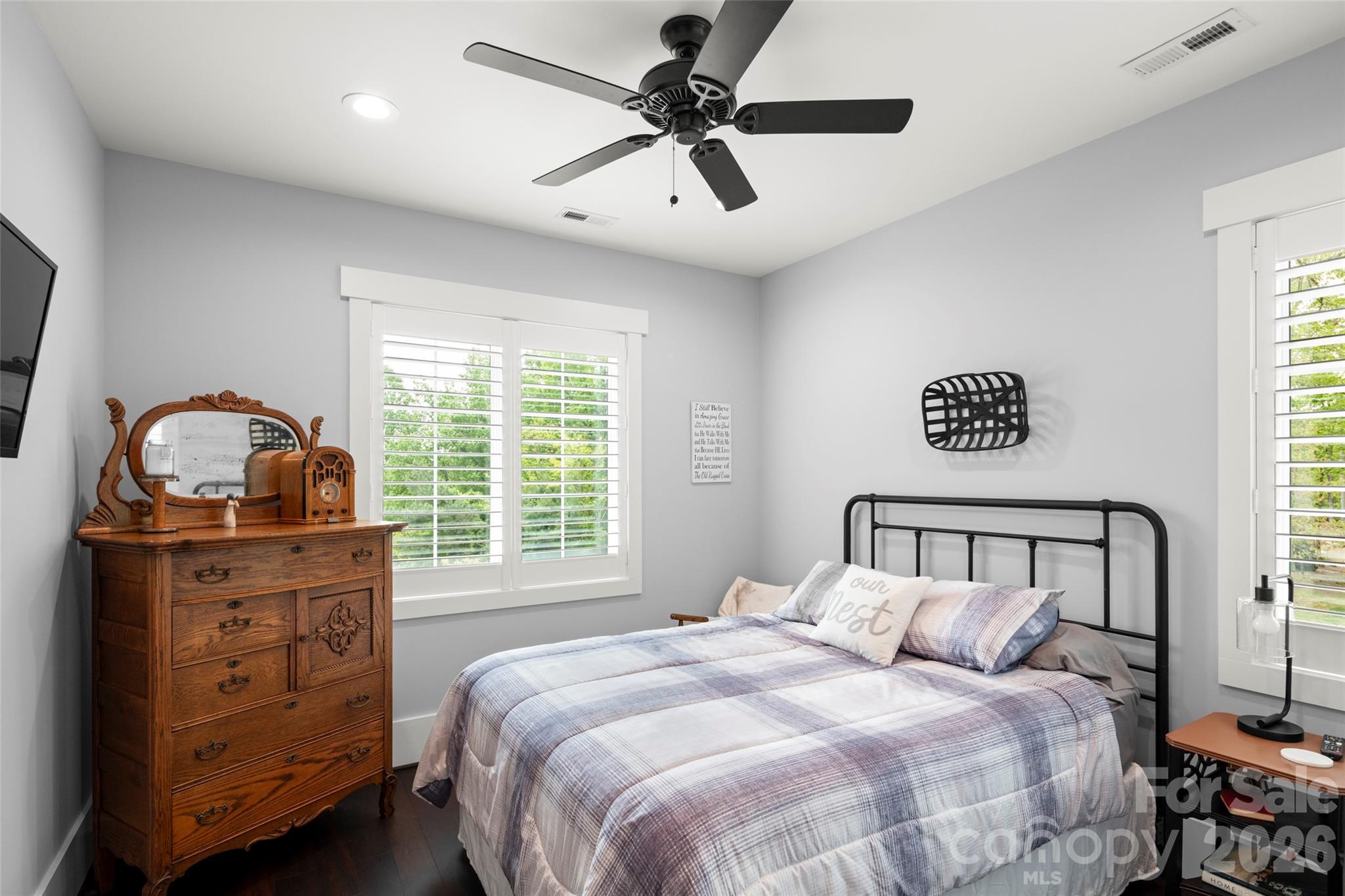 231 Tower Circle Hendersonville NC 28739