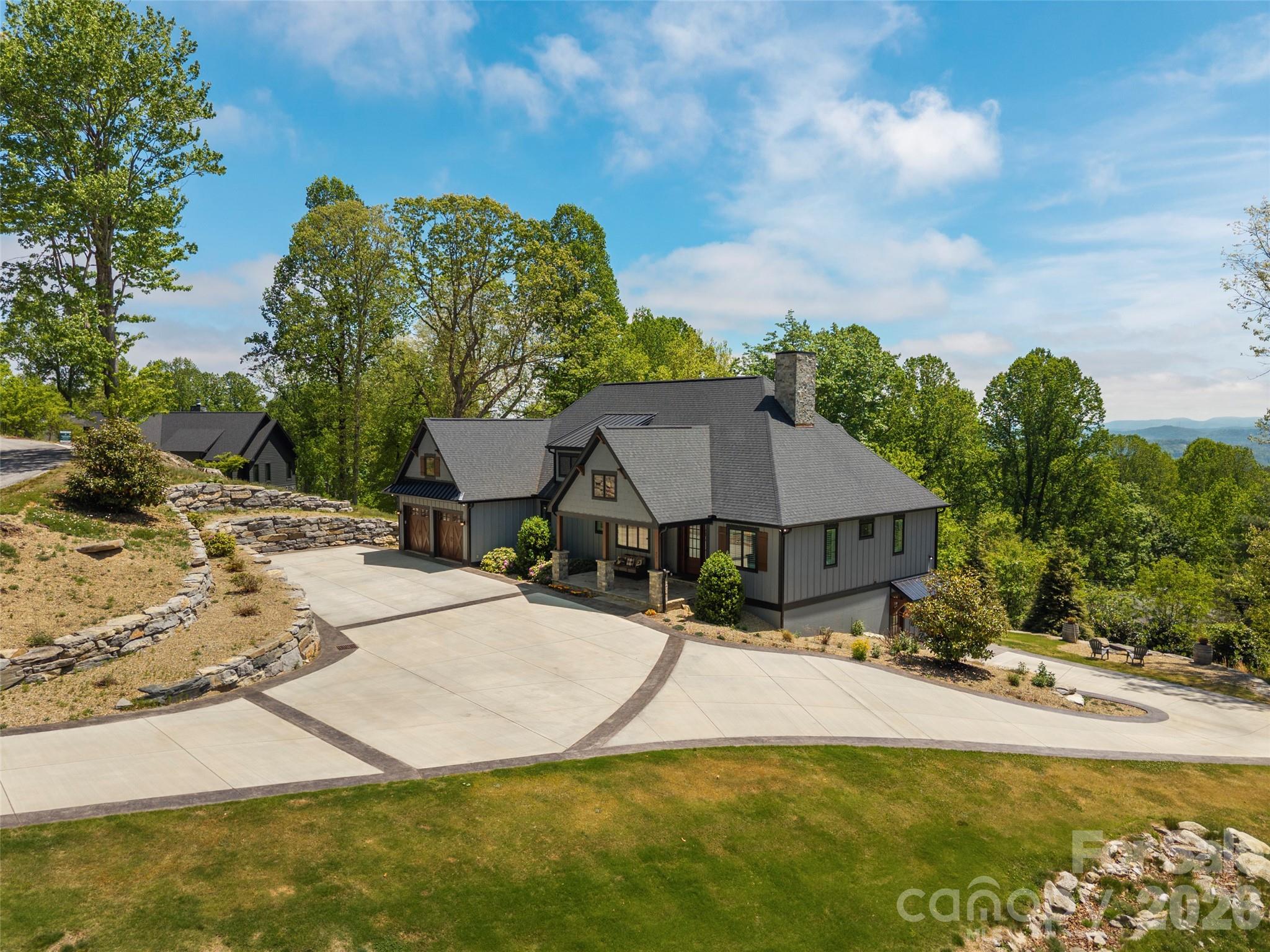 231 Tower Circle Hendersonville NC 28739