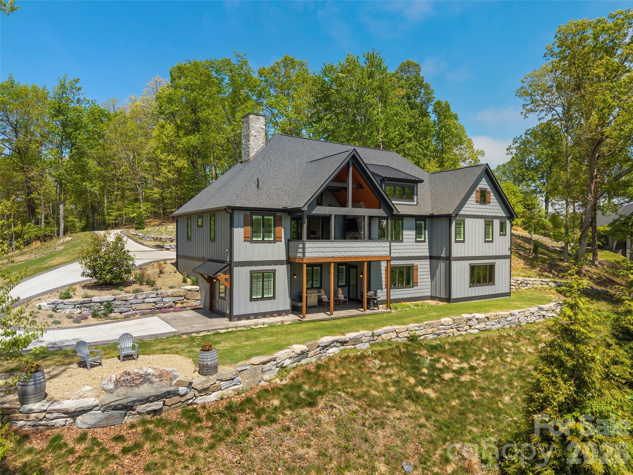 231 Tower Circle Hendersonville NC 28739