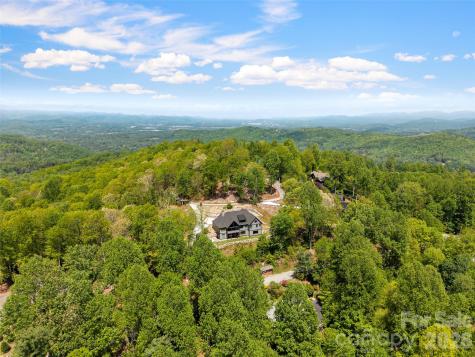 231 Tower Circle Hendersonville NC 28739