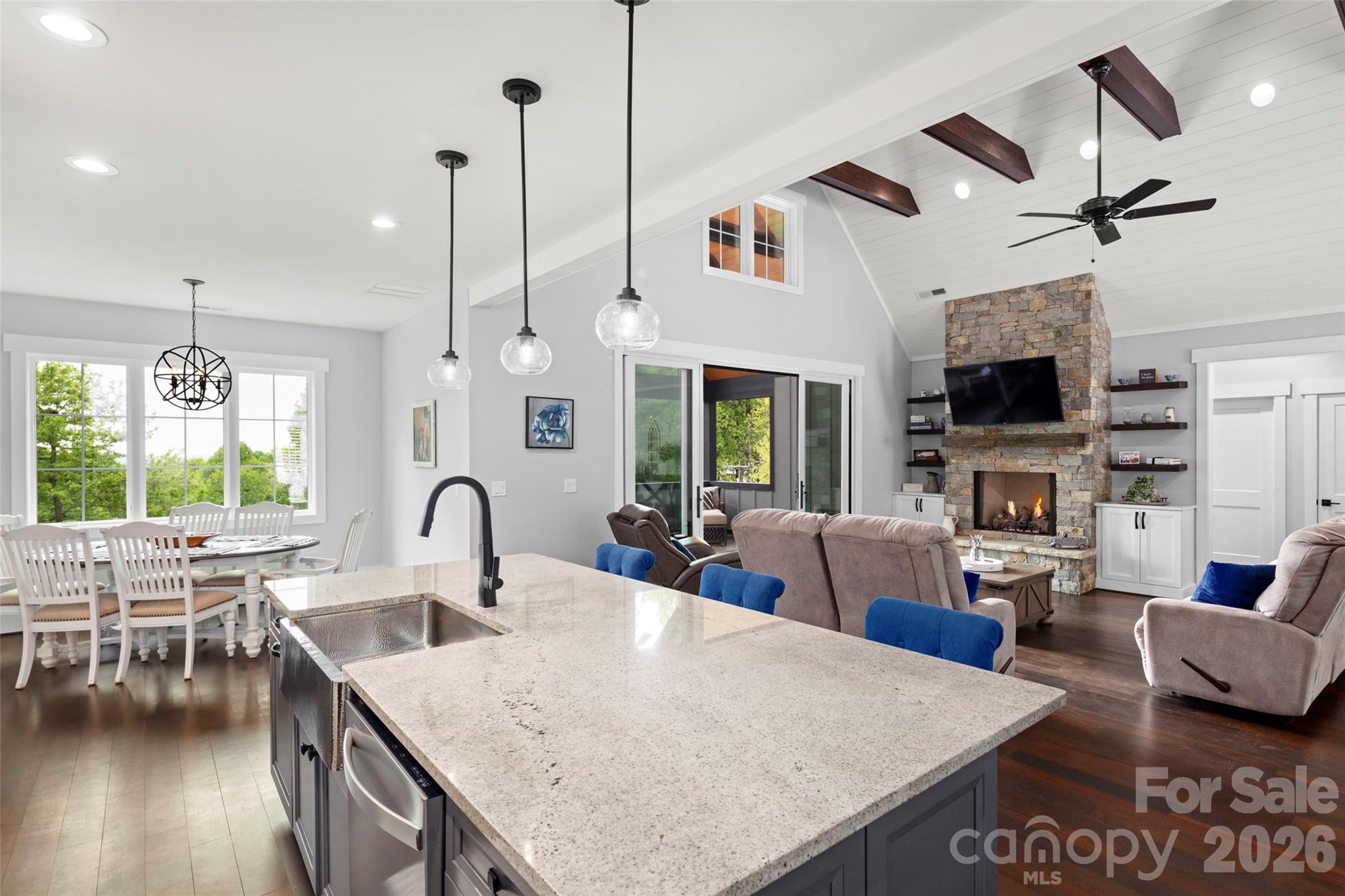 231 Tower Circle Hendersonville NC 28739