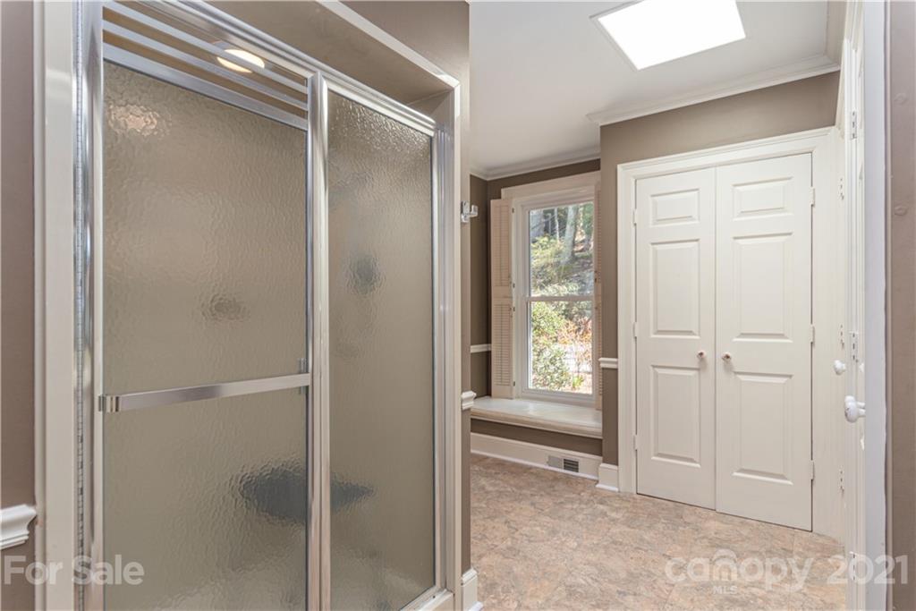 80 Westhaven Drive Asheville NC 28804