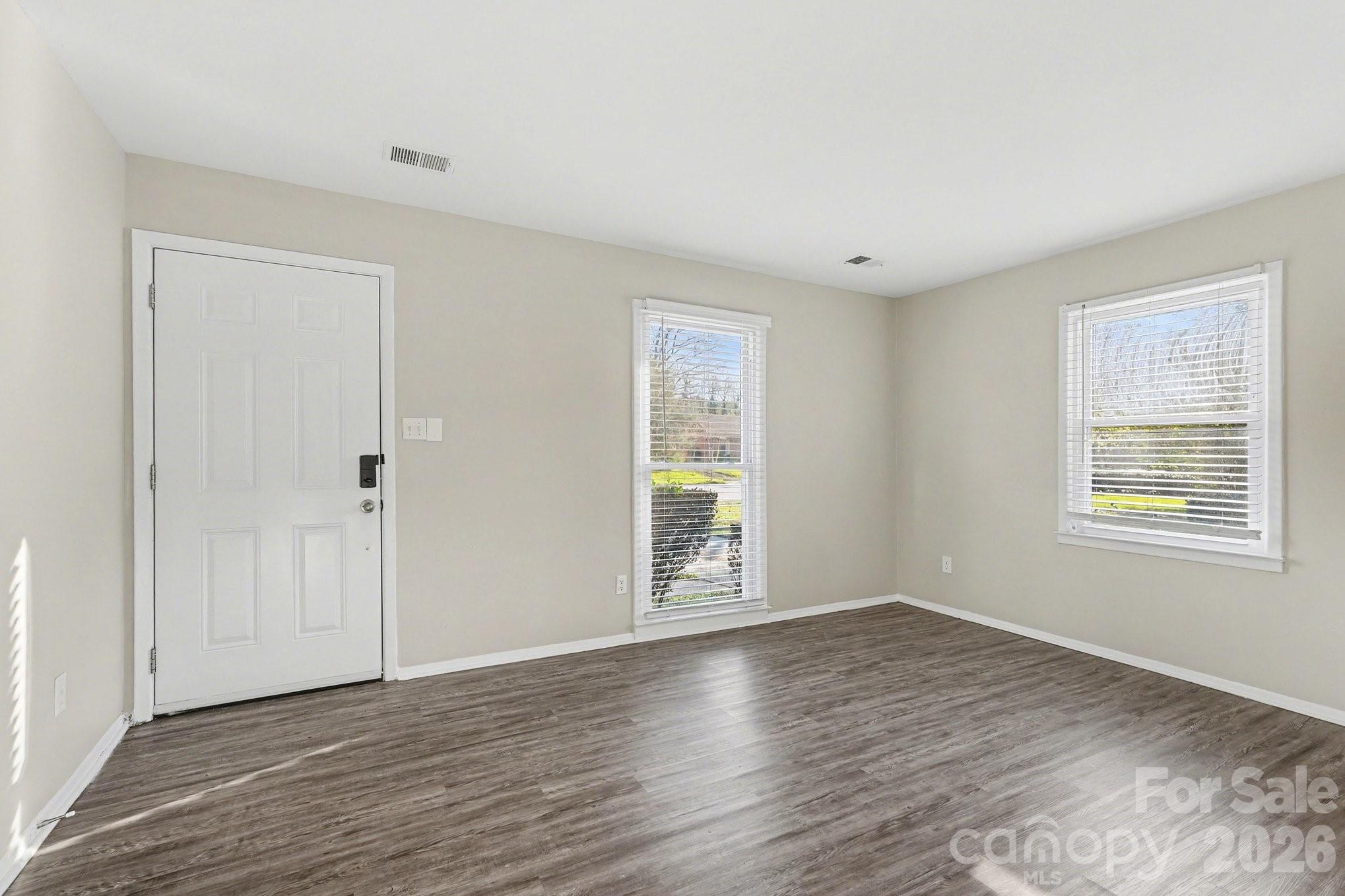 5212 Barrington Drive Charlotte NC 28215
