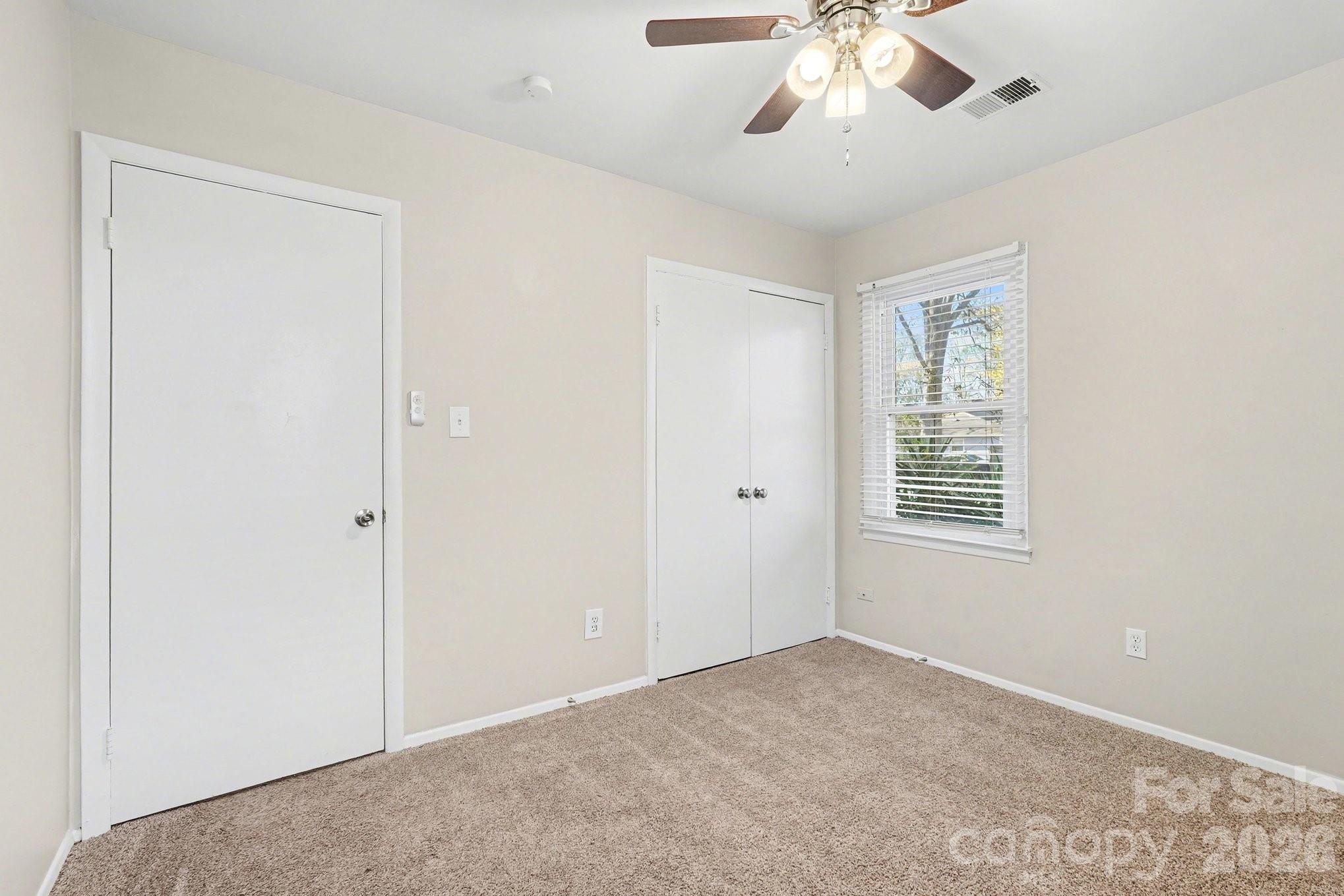 5212 Barrington Drive Charlotte NC 28215