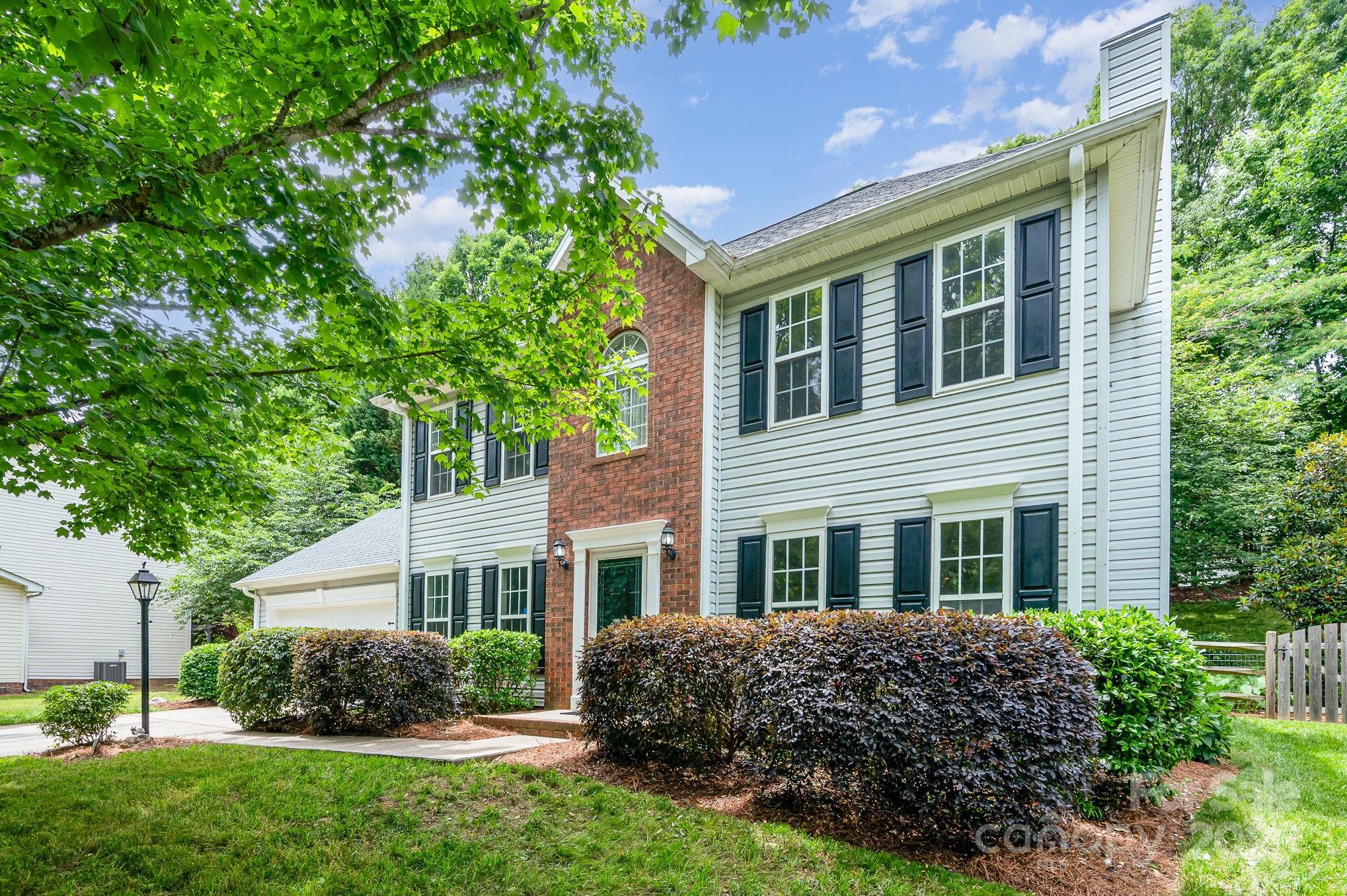 6033 Edinmeadow Lane Charlotte NC 28269