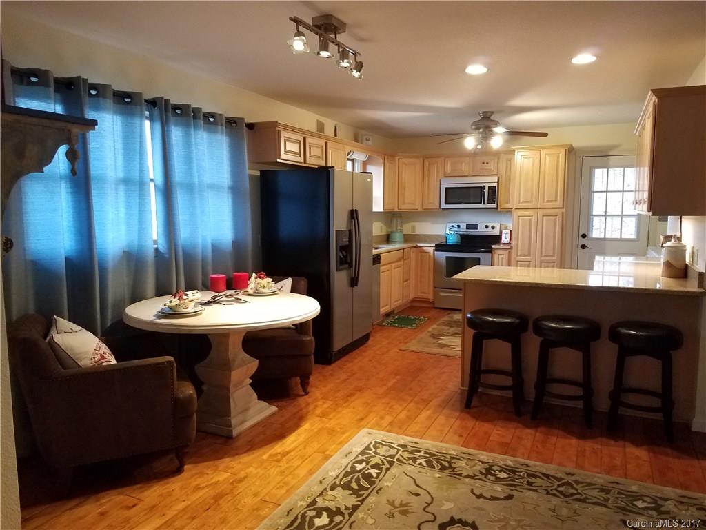 112 Charlie Brown Road Burnsville NC 28714