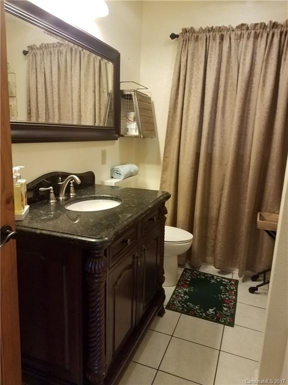 112 Charlie Brown Road Burnsville NC 28714