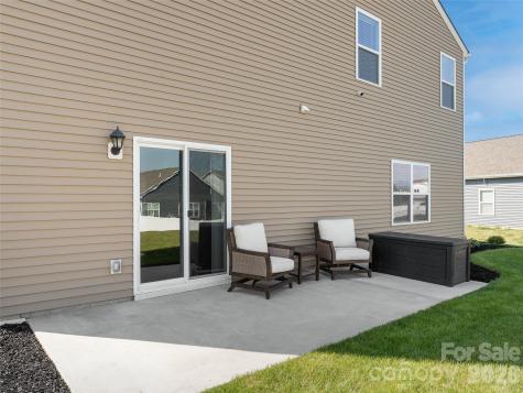 141 Wheatfield Road Fletcher NC 28732
