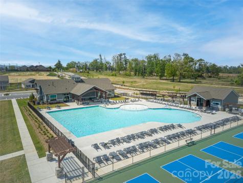 141 Wheatfield Road Fletcher NC 28732