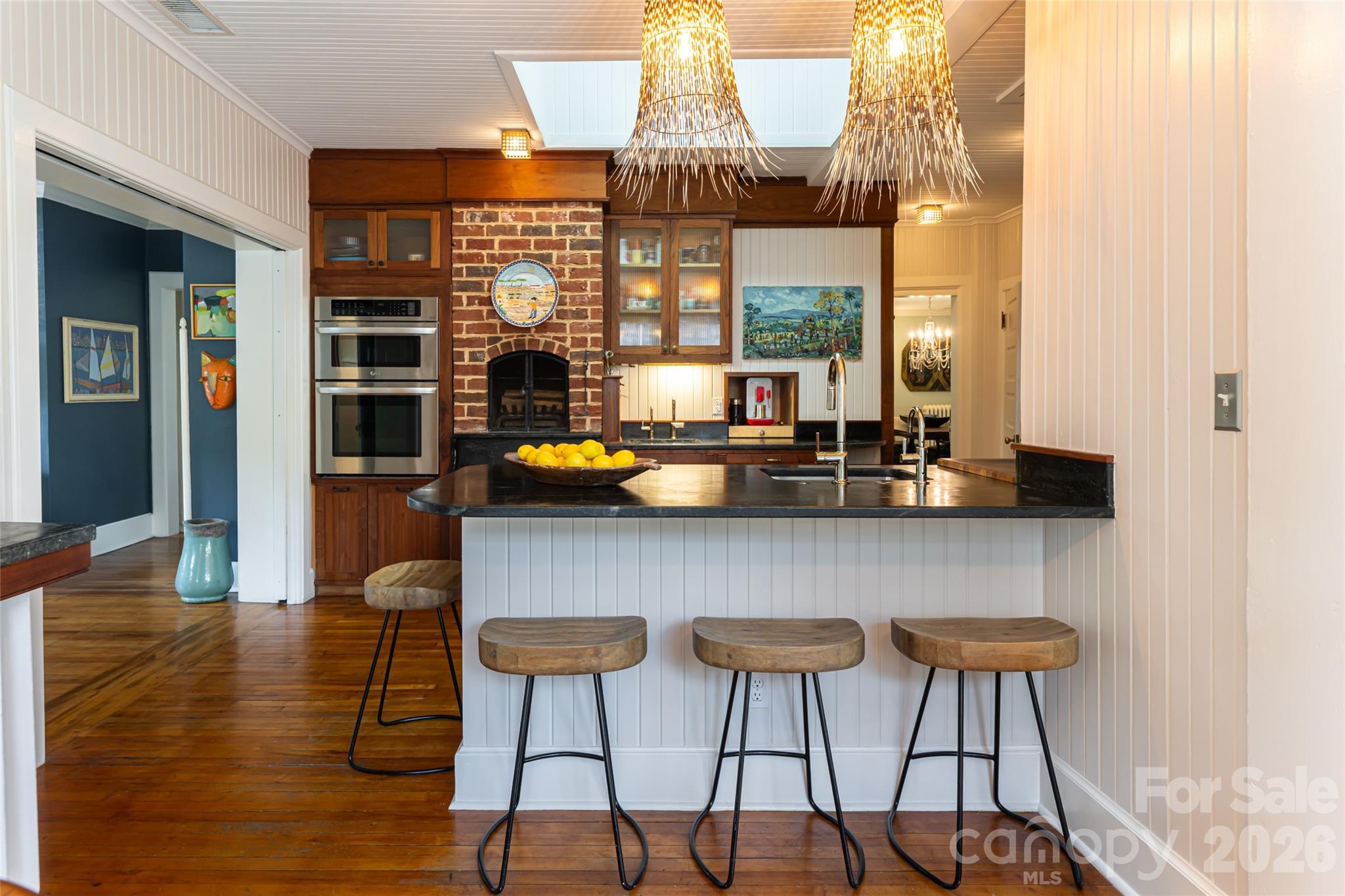 81 Edgemont Road Asheville NC 28801