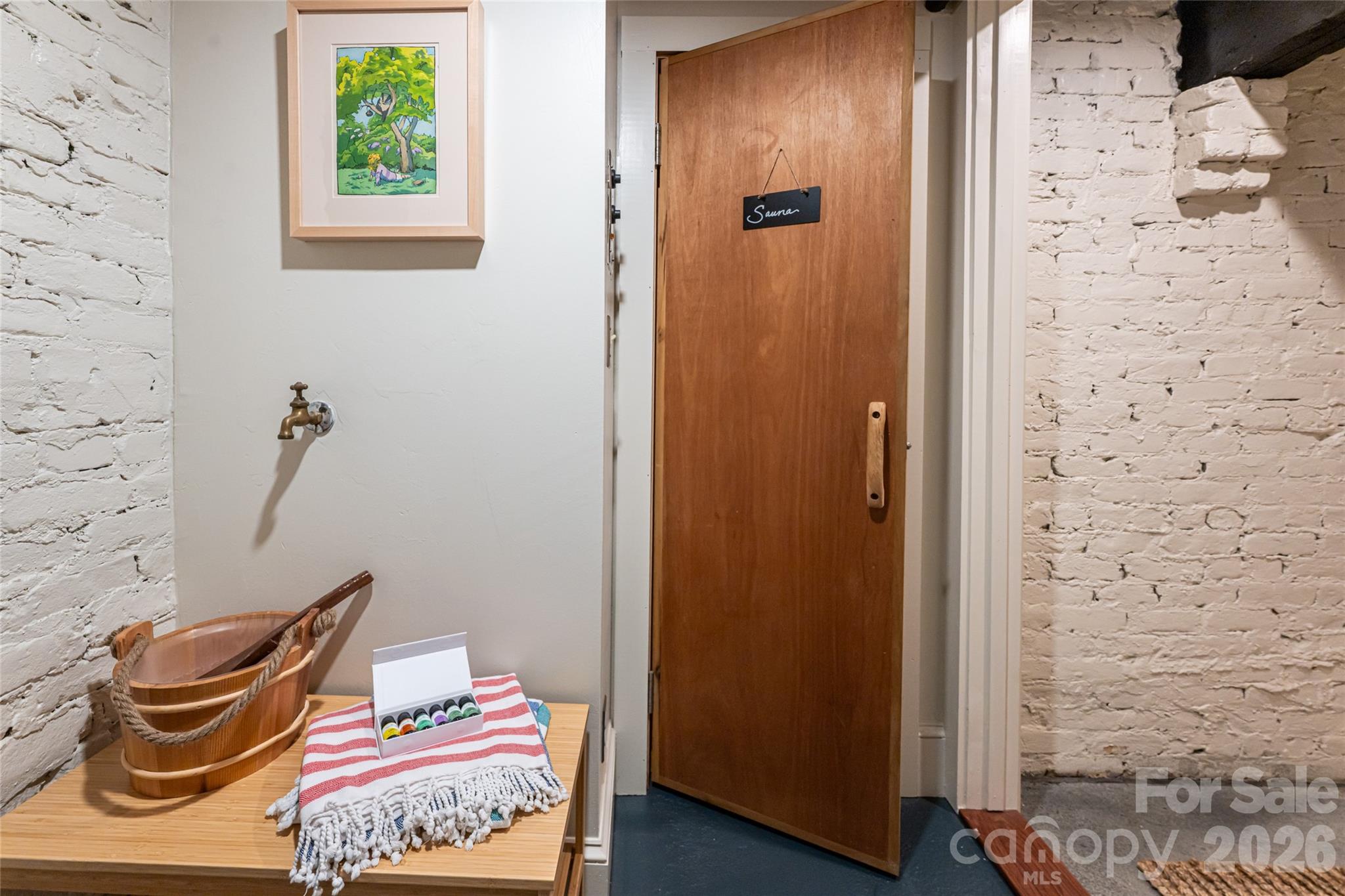 81 Edgemont Road Asheville NC 28801
