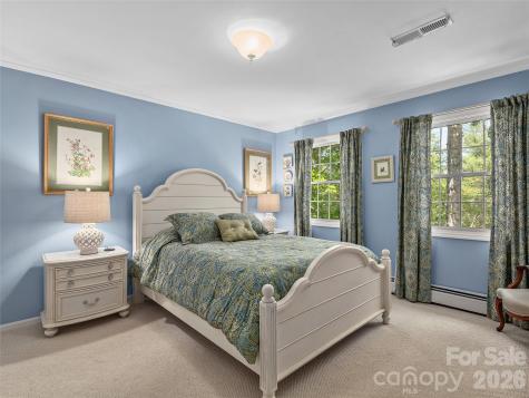 81 Old Gap Creek Road Fairview NC 28730