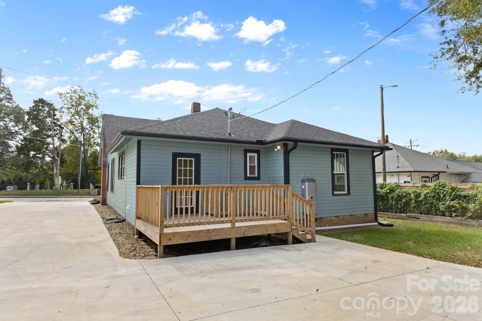304 W Gay Street Lancaster SC 29720