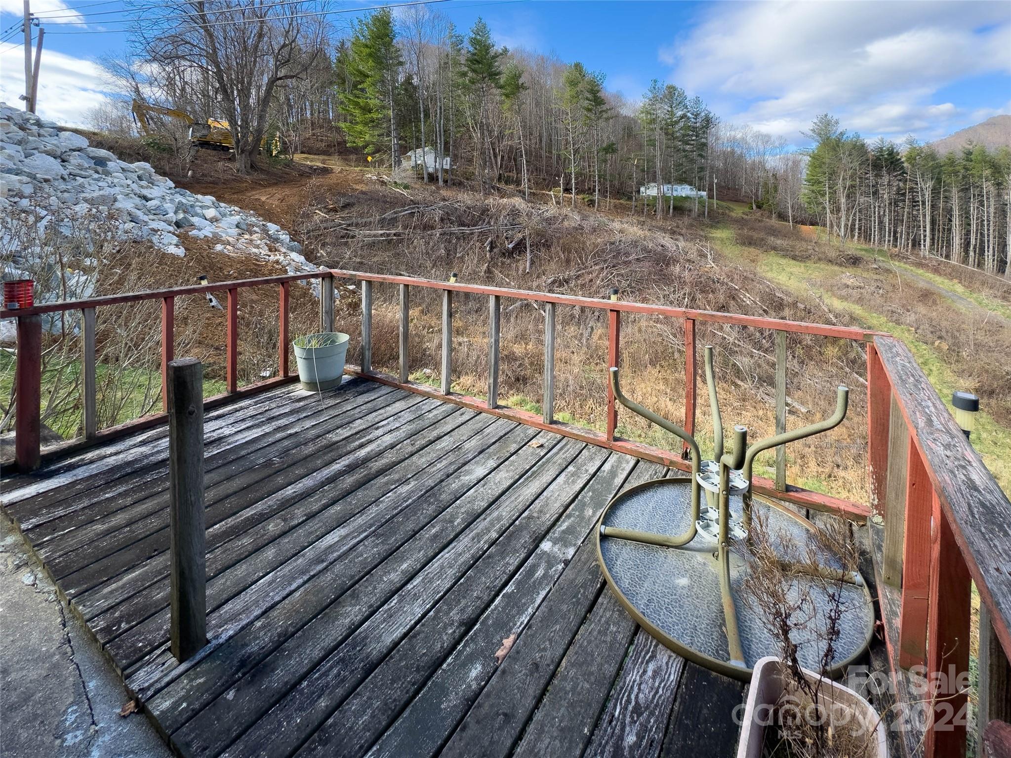 3059 Nc 261 Highway Bakersville NC 28705