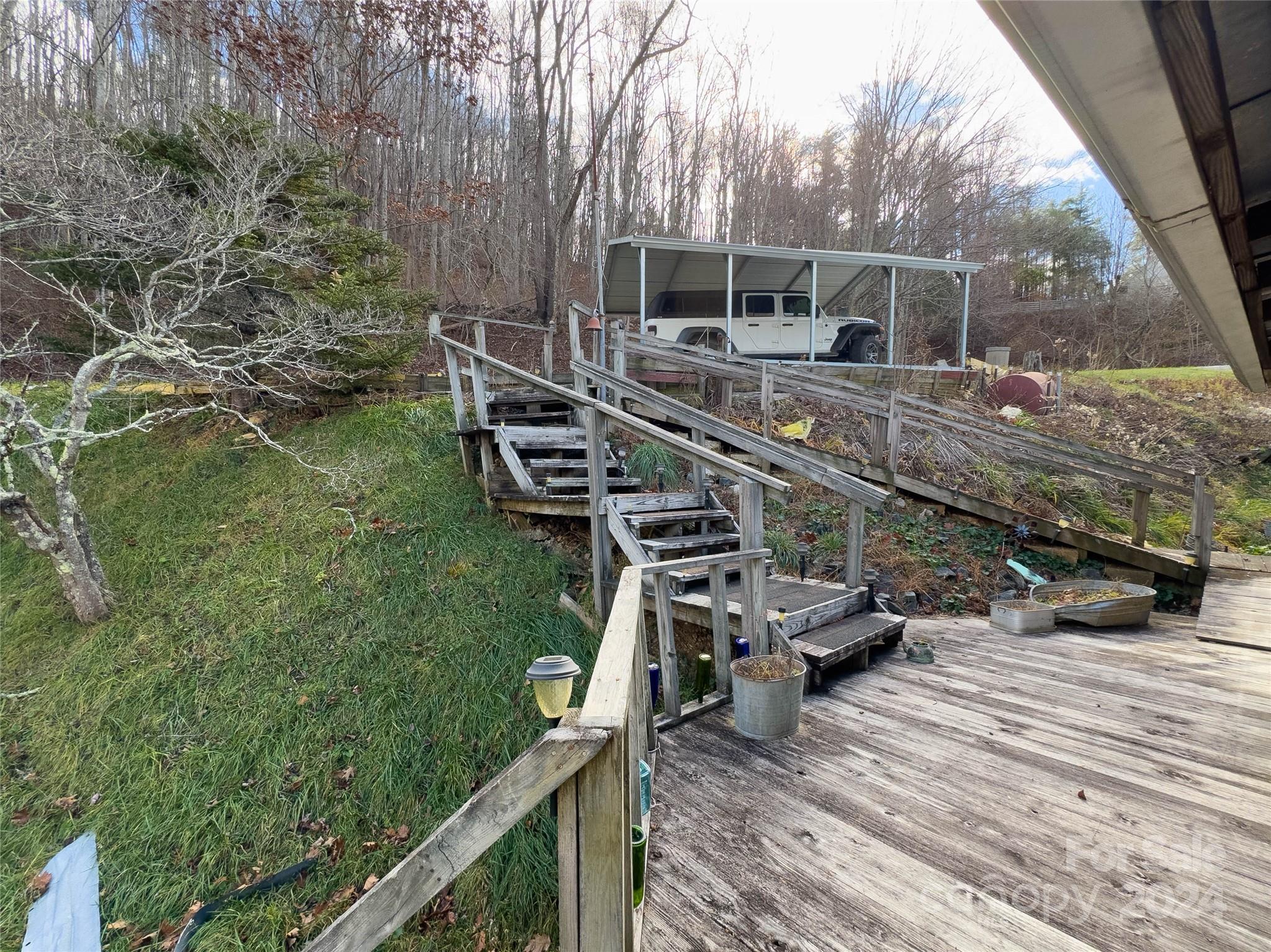 3059 Nc 261 Highway Bakersville NC 28705