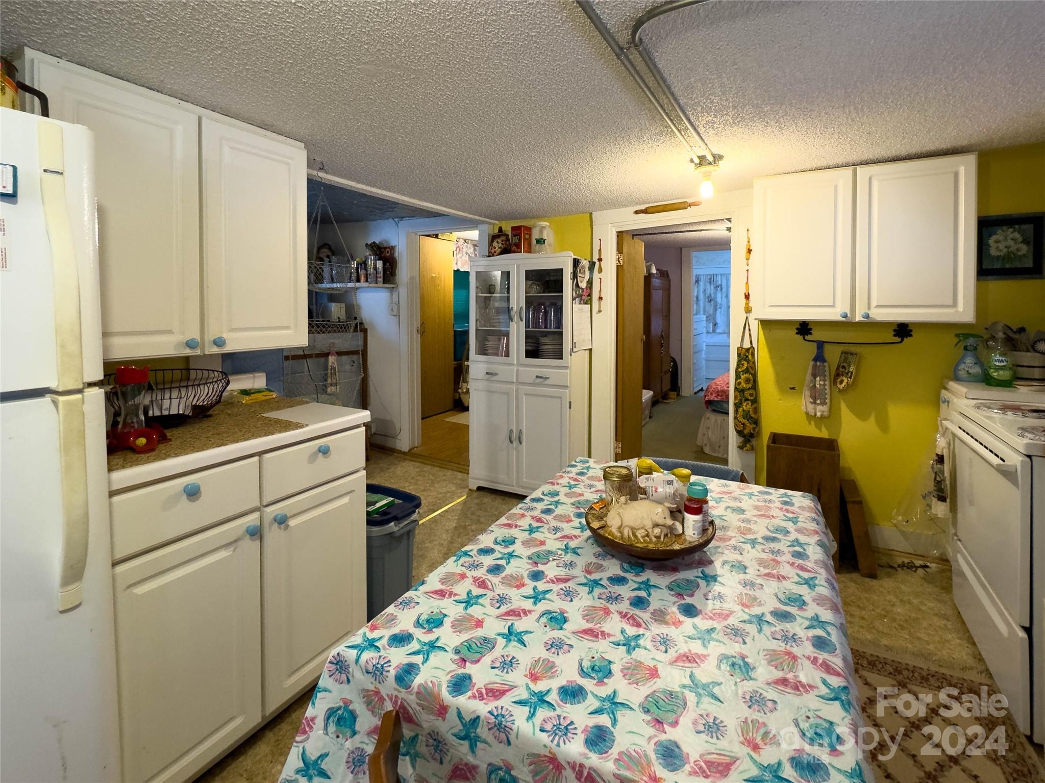 3059 Nc 261 Highway Bakersville NC 28705