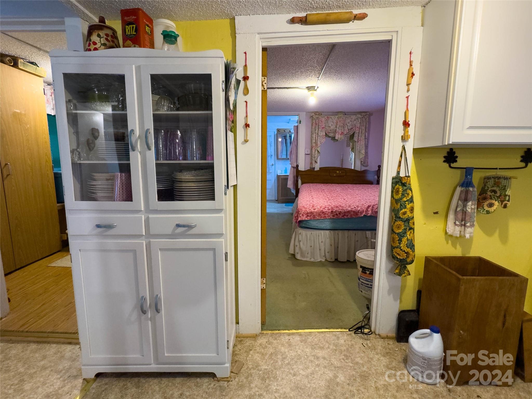 3059 Nc 261 Highway Bakersville NC 28705