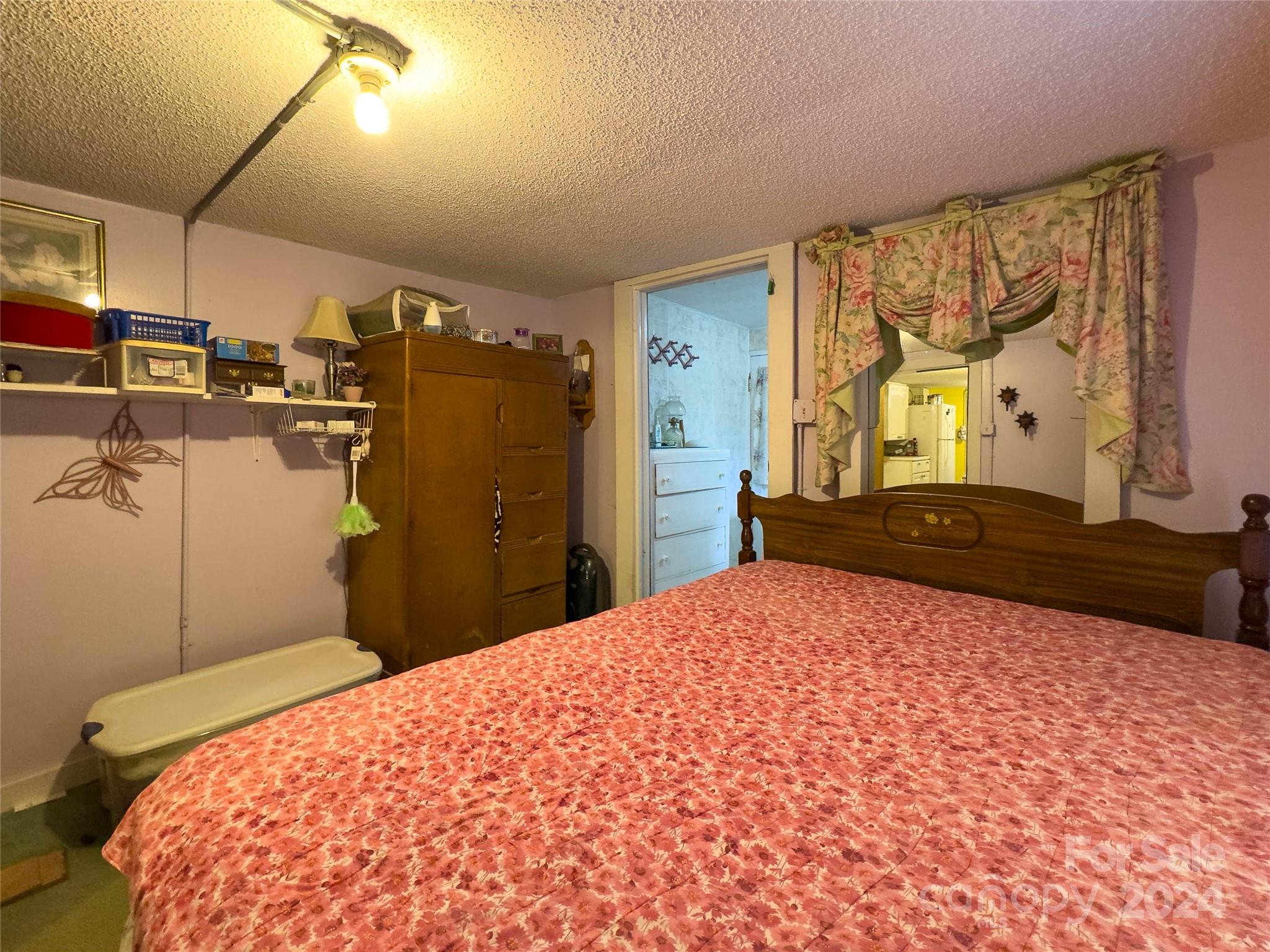 3059 Nc 261 Highway Bakersville NC 28705
