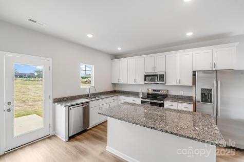 137 Red Cedar Lane Statesville NC 28625