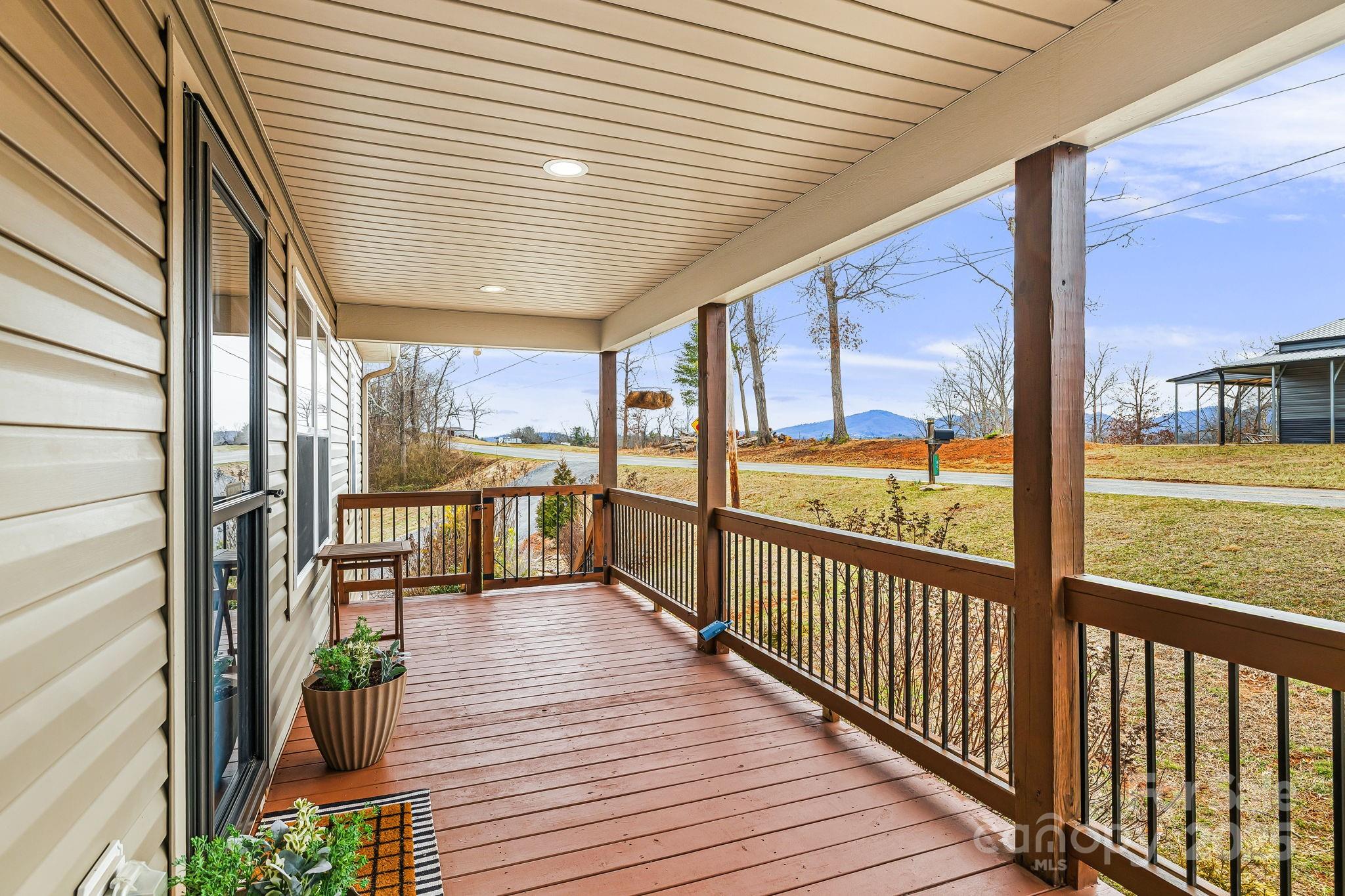 85 Ridgeview Road Alexander NC 28701