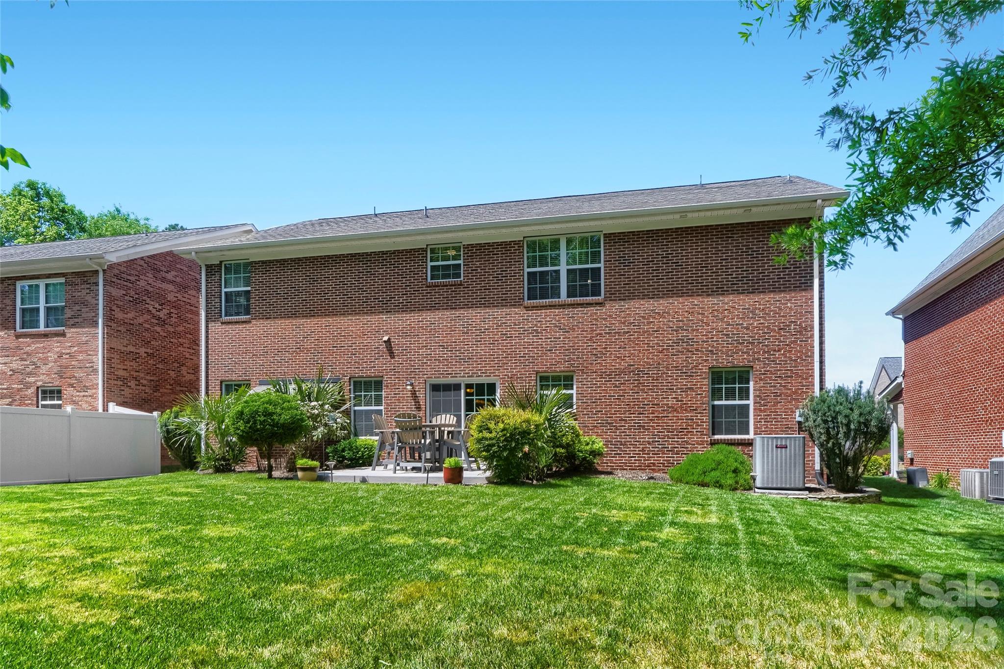 2834 Bivins Street Davidson NC 28036