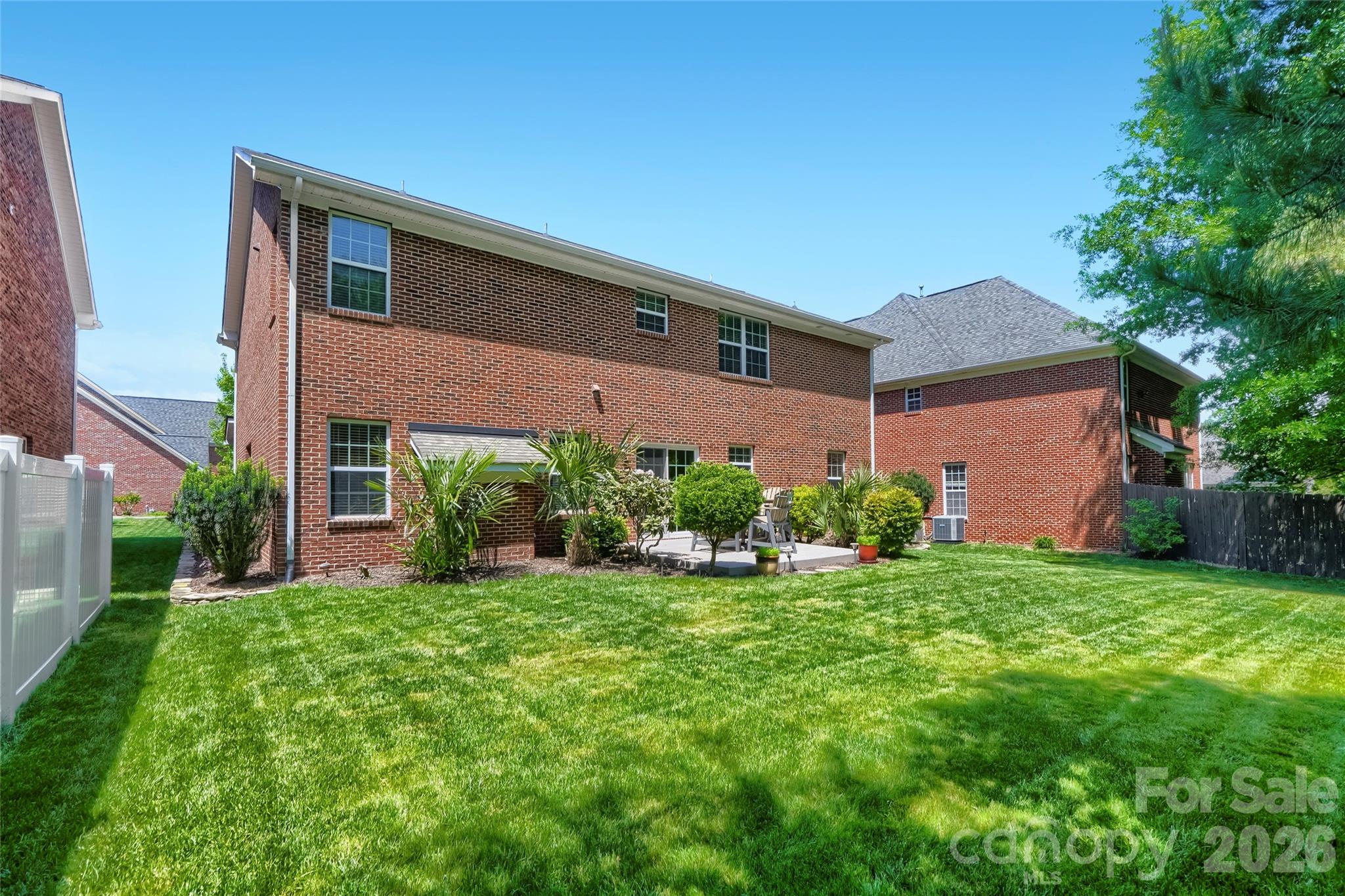 2834 Bivins Street Davidson NC 28036