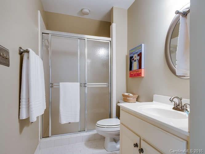 1140 Milton Hall Place Charlotte NC 28270
