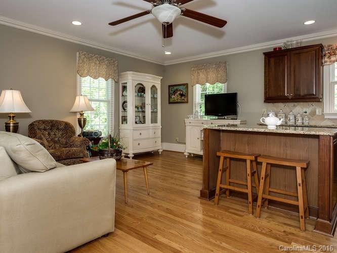 1140 Milton Hall Place Charlotte NC 28270