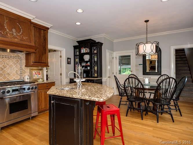 1140 Milton Hall Place Charlotte NC 28270