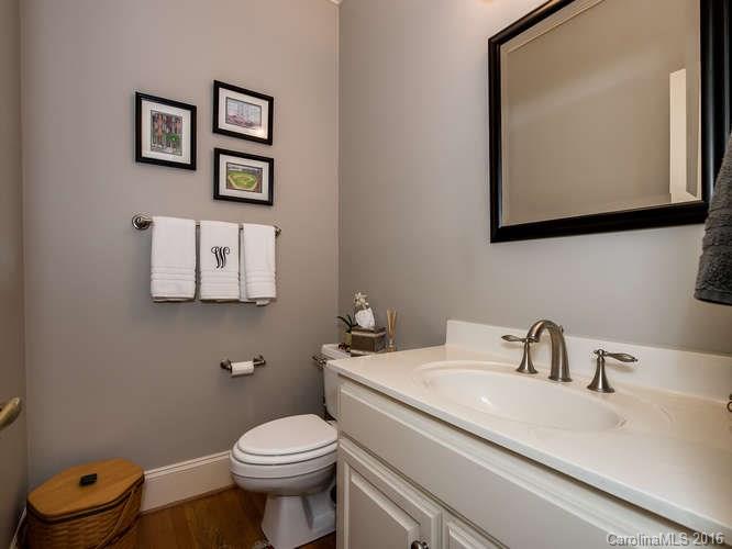 1140 Milton Hall Place Charlotte NC 28270