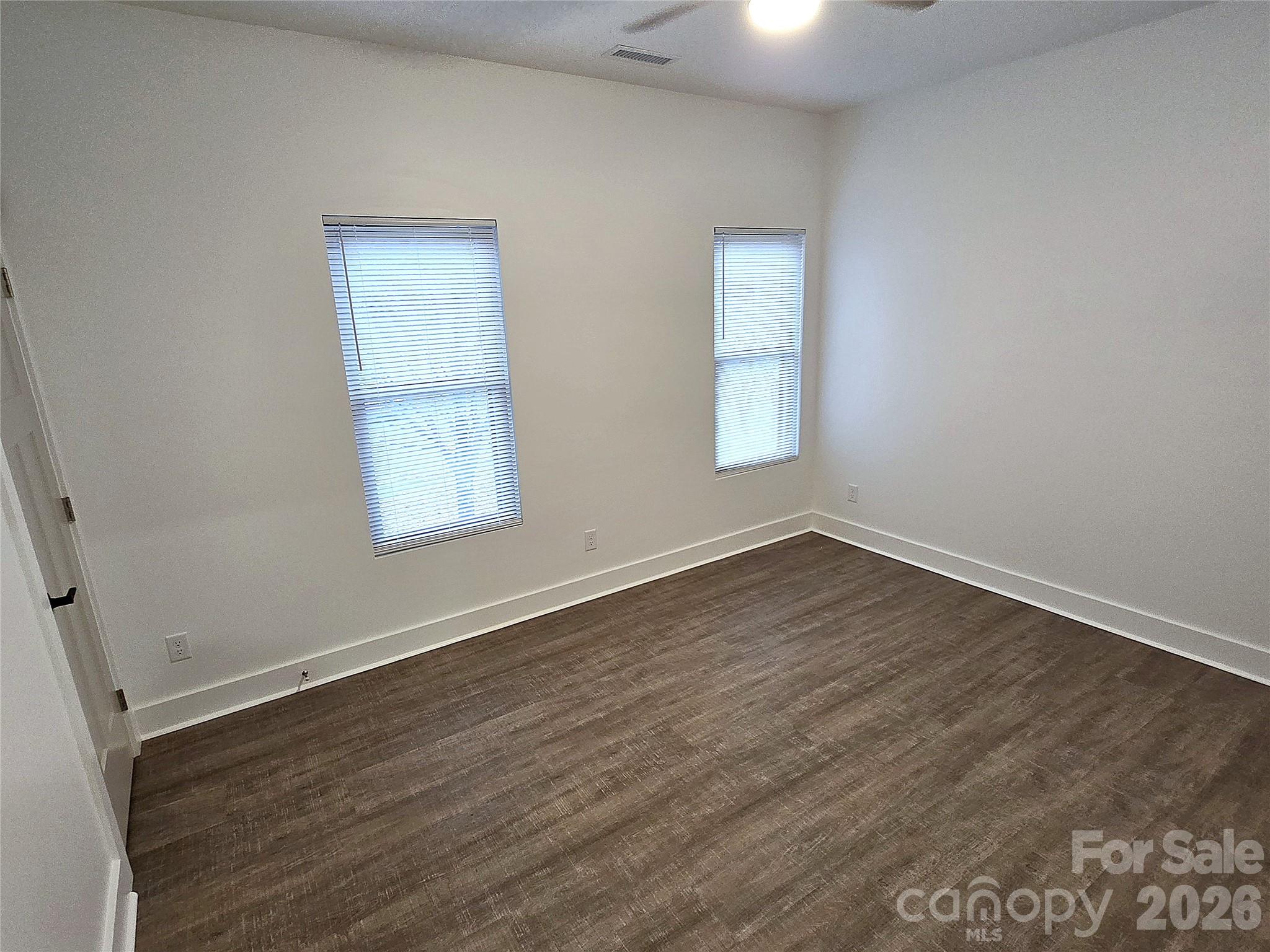 768 8th Street NE Hickory NC 28601