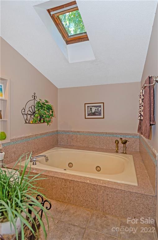89 Sugar Maple Drive Mills River NC 28759