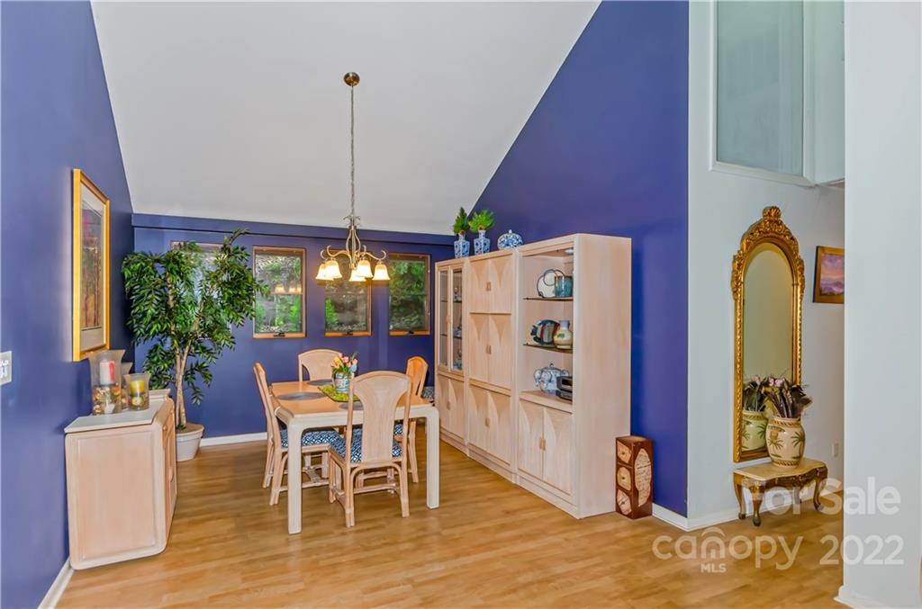 89 Sugar Maple Drive Mills River NC 28759