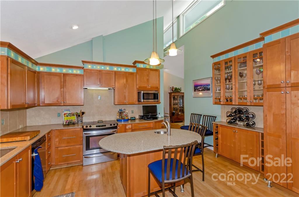 89 Sugar Maple Drive Mills River NC 28759
