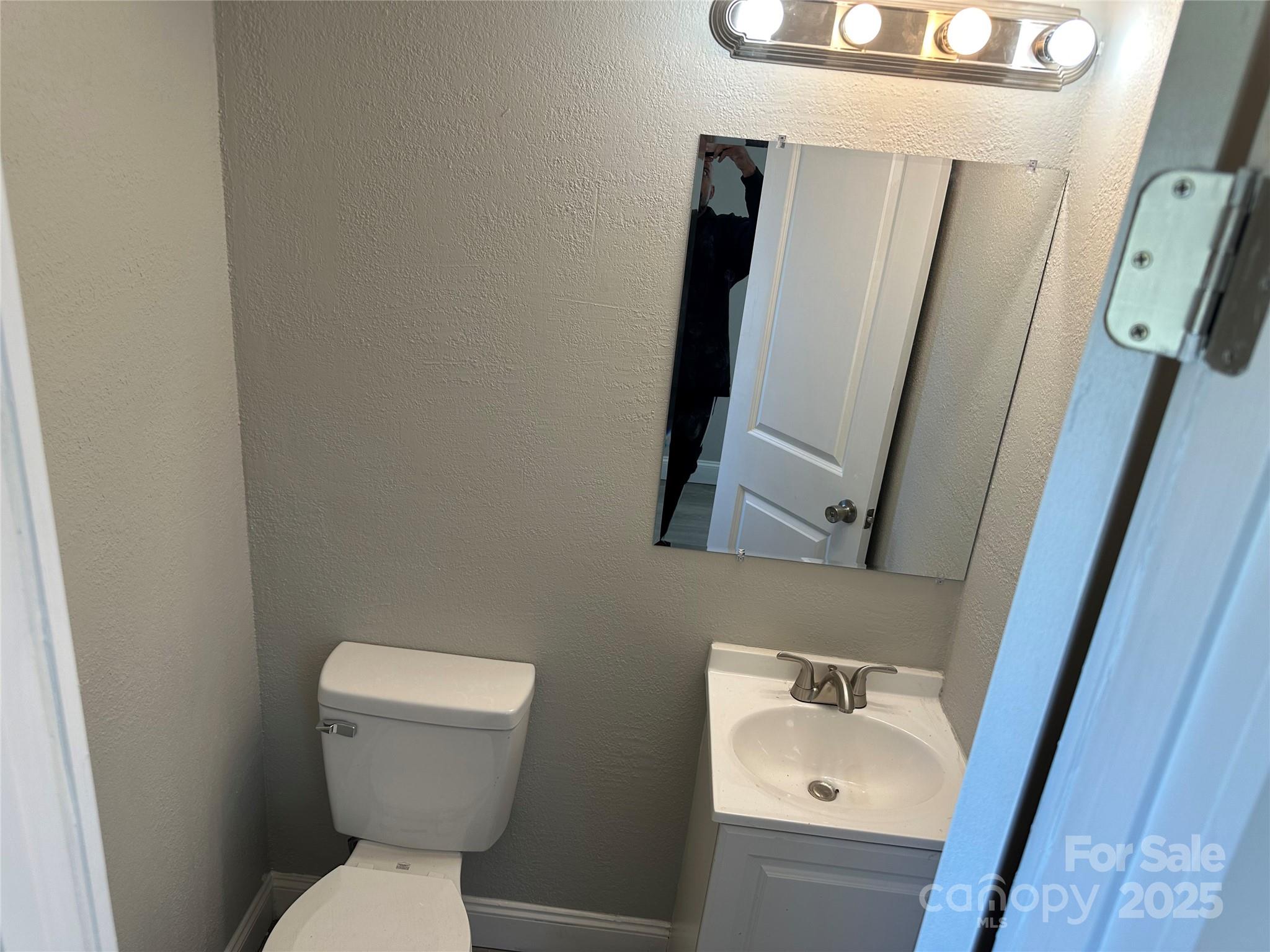 209 Brookview Road Statesville NC 28625
