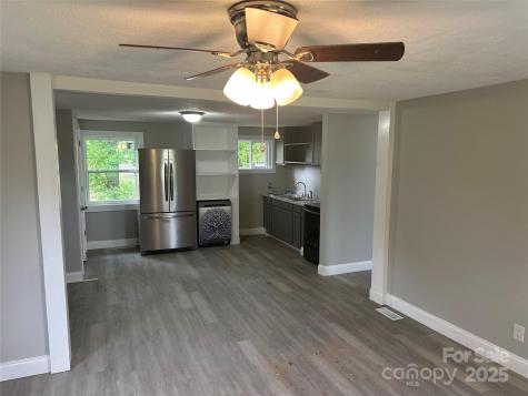 209 Brookview Road Statesville NC 28625